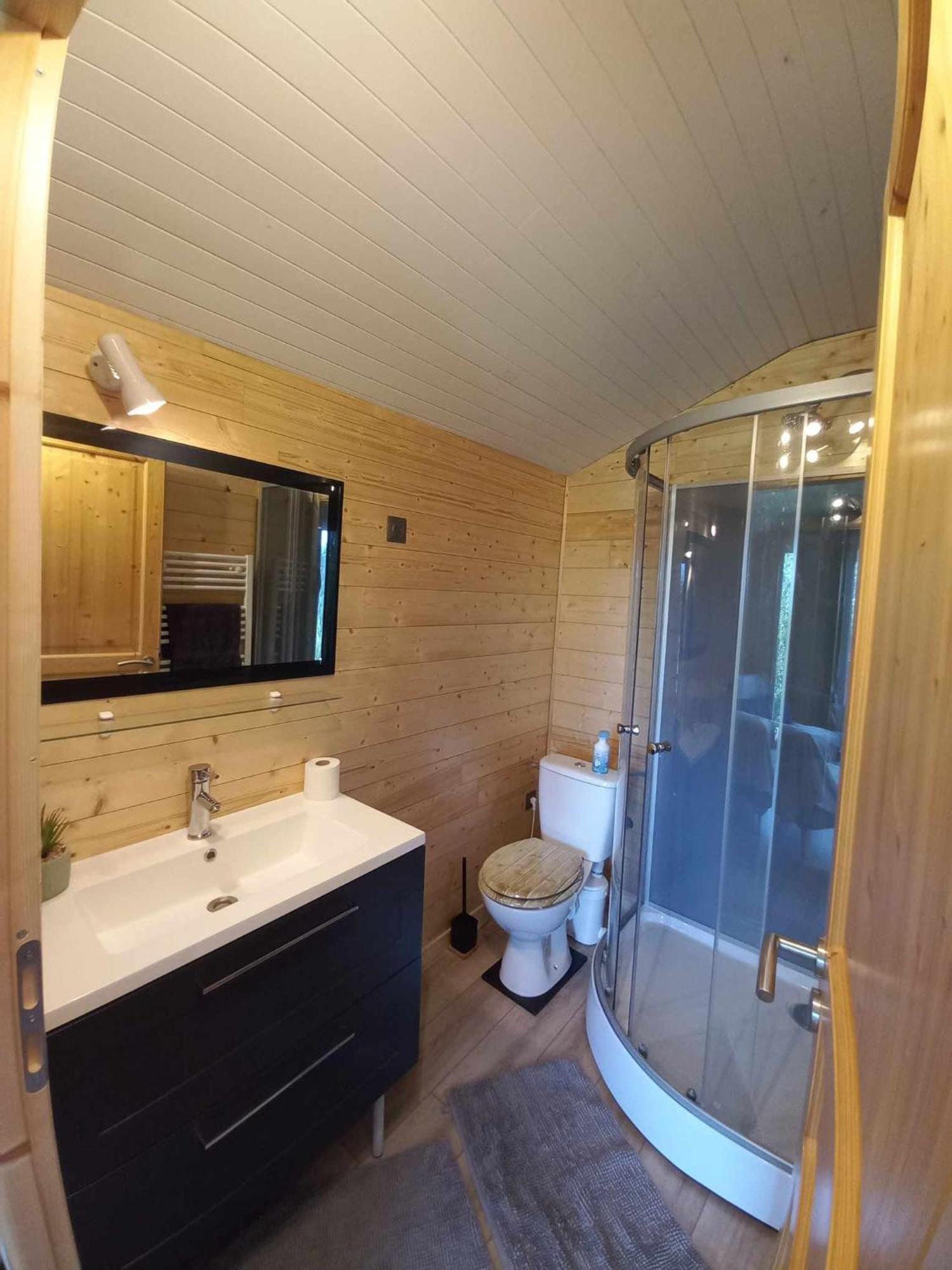 Le Petit Chalet Du Macquart P.O.A. Ranch, 2 A 3 Pers, Saint-Martin-de-Fugeres Eksteriør billede